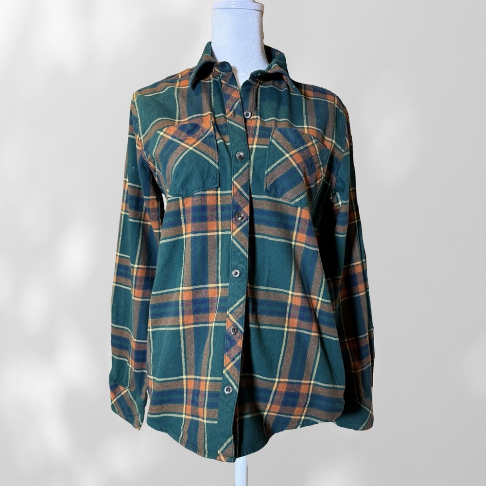 Naturals Reflections Flannel Long Sleeve Button Front Size S